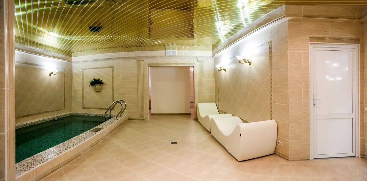 Санаторий «Заря»: бассейн и spa, фото 12